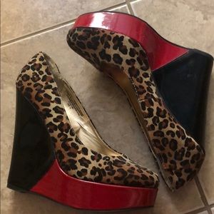 Leopard print wedges